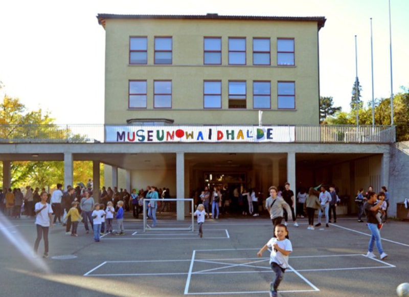 Schulhaus Waidhalde Zürich